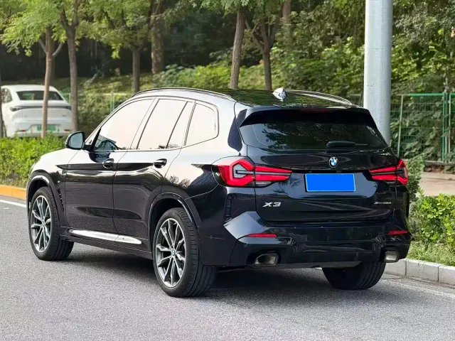 BMW X3 — Фото автомобиля 4