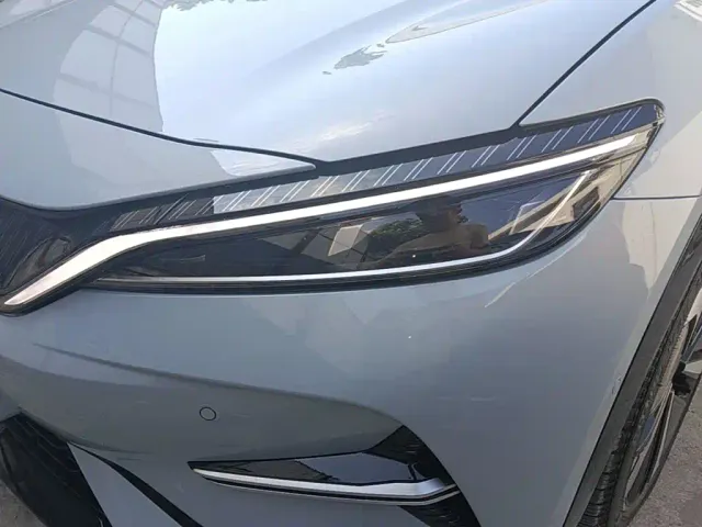 BYD Song L EV — Фото автомобиля 23