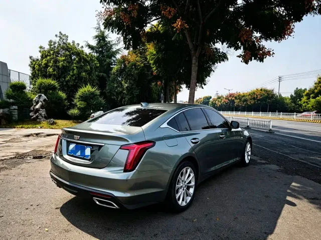 Cadillac CT5 — Фото автомобиля 5