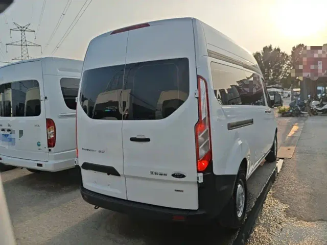 Ford Transit — Фото автомобиля 5
