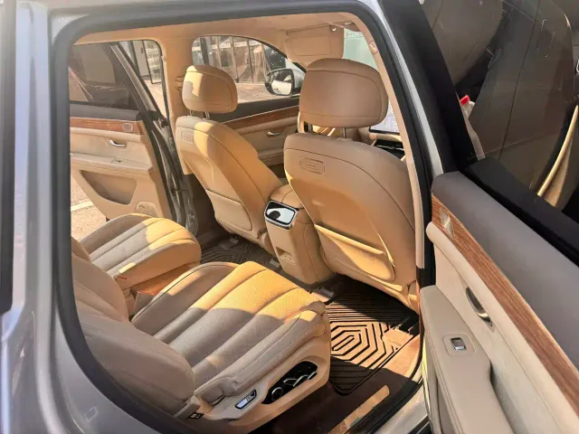 Aito M7 — Фото автомобиля 7