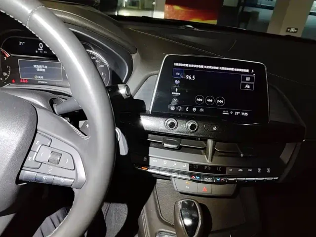 Cadillac CT4 — Фото автомобиля 12
