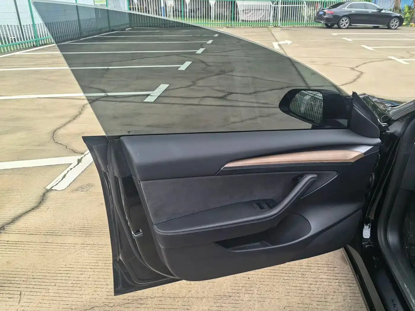 Tesla Model 3 2022 Model Rear-Wheel Drive Version — Фото автомобиля 25
