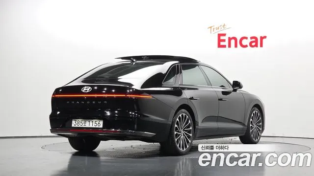Фотография автомобиля — Hyundai Grandeur GN7