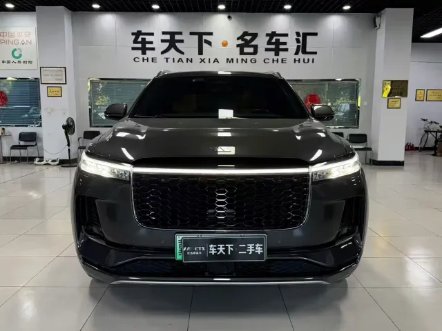 Li Auto ONE — Фото автомобиля 2