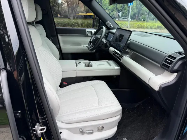 BYD FangChengBao Titanium 7 — Фото автомобиля 6