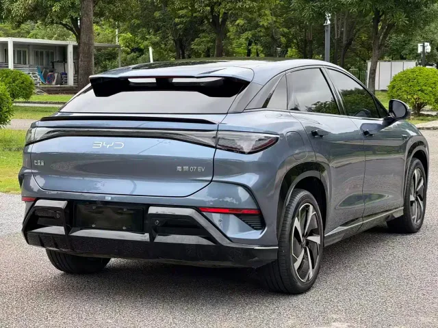 BYD Sealion 07 EV — Фото автомобиля 6