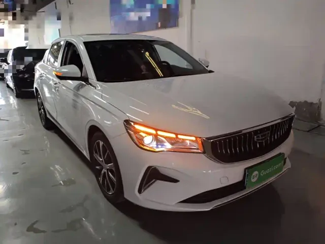 Geely Emgrand — Фото автомобиля 3