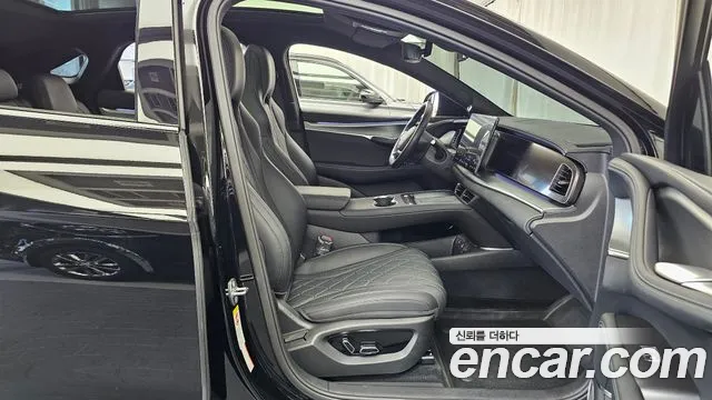 BYD Sealion 7 — Фото автомобиля 11