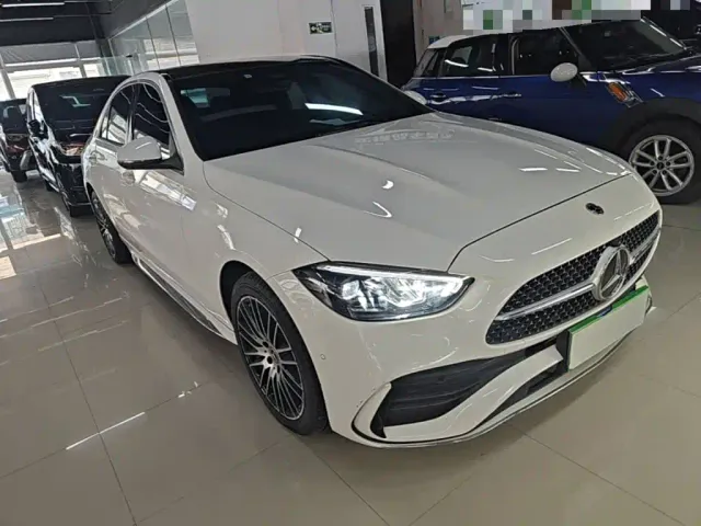 Mercedes-Benz C-Class — Фото автомобиля 21