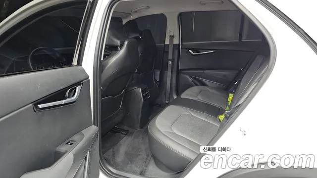 Kia Niro All Niro EV Air — Фото автомобиля 11