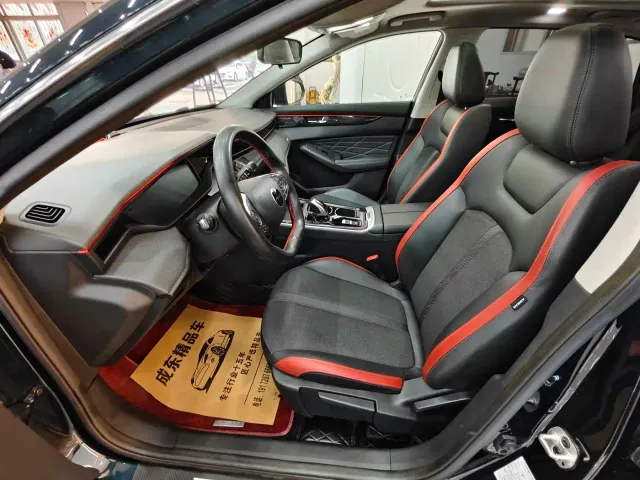 Dongfeng Yixuan MAX — Фото автомобиля 7