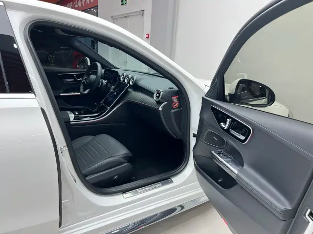 Mercedes-Benz C-Class — Фото автомобиля 9