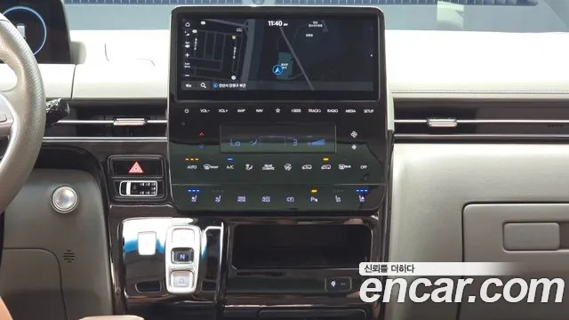 Hyundai Staria Staria 4WD Lounge 9 мест — Фото автомобиля 19
