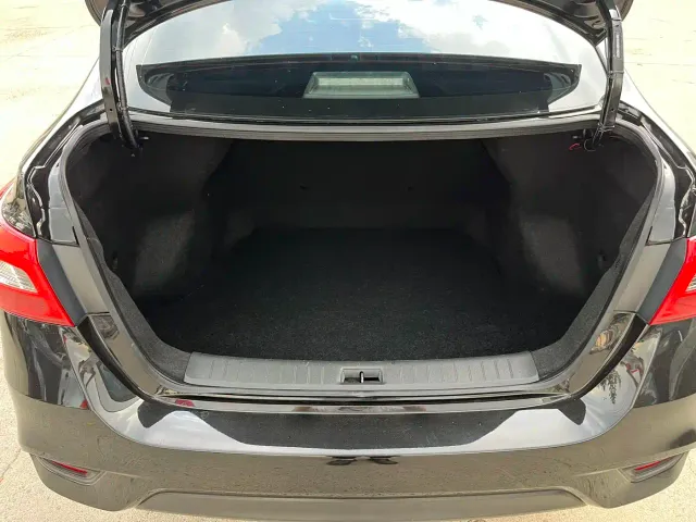 Nissan Sylphy — Фото автомобиля 13