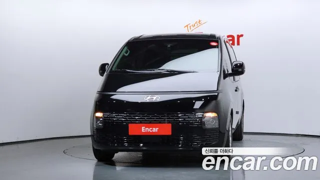 Hyundai Staria — Фото автомобиля 3