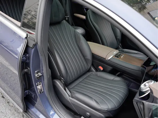 Mercedes-Benz EQS — Фото автомобиля 14