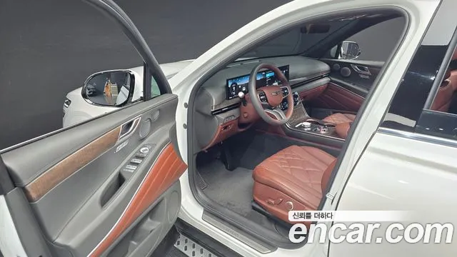 Genesis GV80 — Фото автомобиля 17