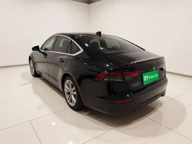 Honda Accord — Фото автомобиля 5