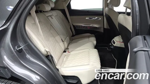 Genesis GV70 3.5T Бензин AWD — Фото автомобиля 10