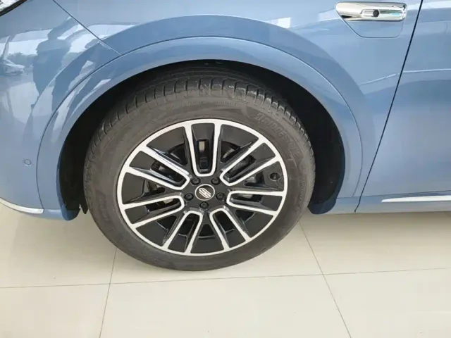 Shangjie SUV — Фото автомобиля 22