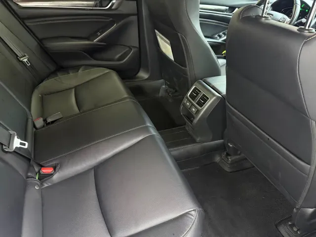 Honda Accord — Фото автомобиля 19