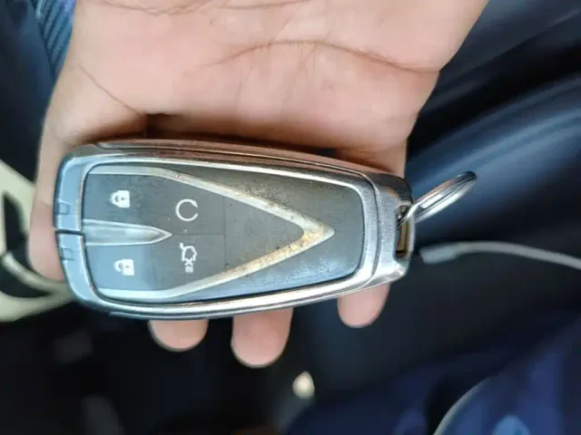 Changan Lamore — Фото автомобиля 8