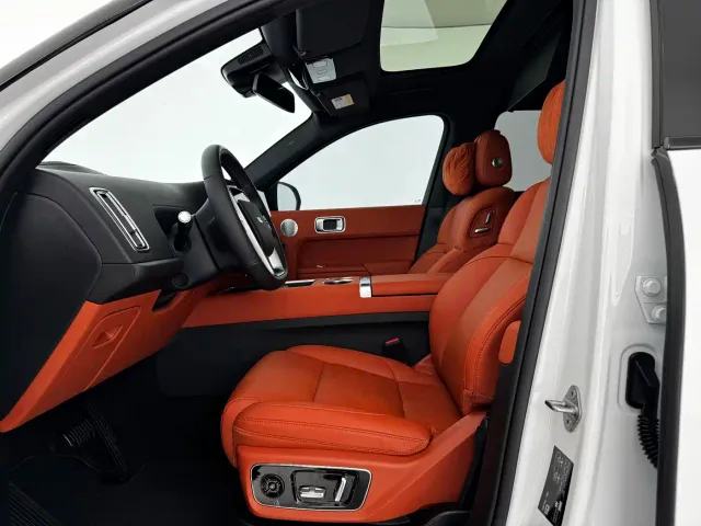 Li Auto L7 — Фото автомобиля 6