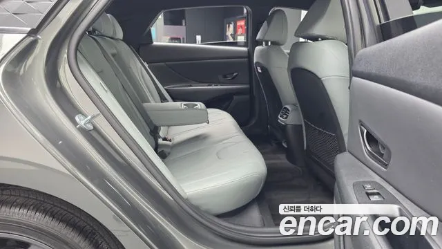 Hyundai AVANTE Новый Avante (CN7) — Фото автомобиля 11