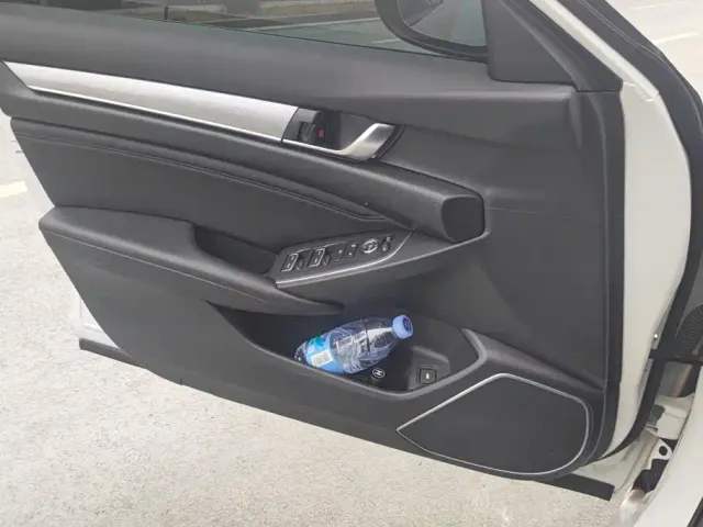 Honda Accord — Фото автомобиля 7