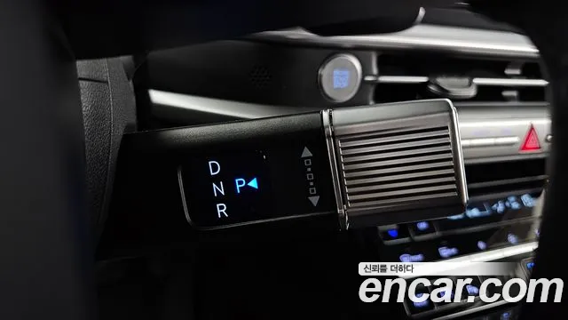 Hyundai Grandeur GN7 — Фото автомобиля 12