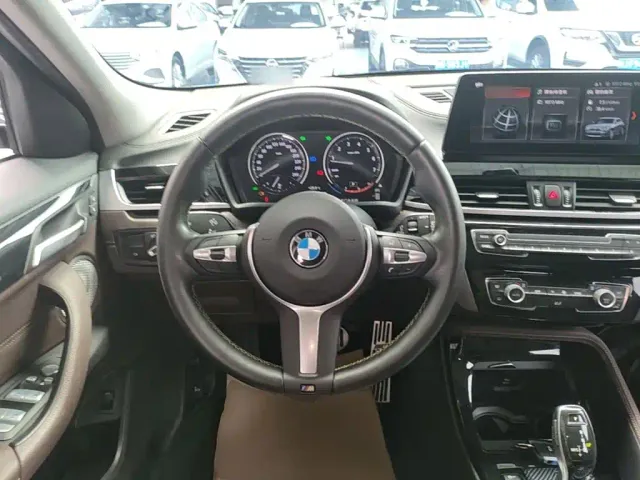 BMW X2 — Фото автомобиля 10