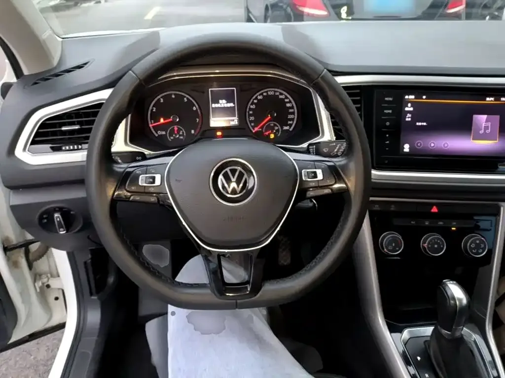 Volkswagen Volkswagen T-ROC 2021 Facelift 280TSI DSG 2WD Elite Smart Connect Edition — Фото автомобиля 10