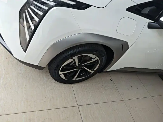 GAC Aion Y — Фото автомобиля 22