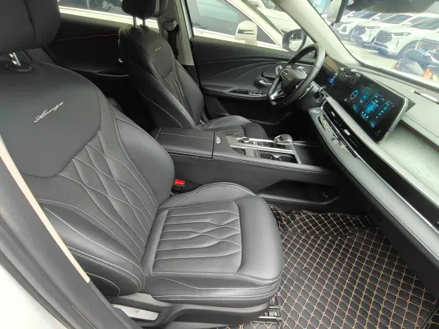 Chery Arrizo 8 — Фото автомобиля 10