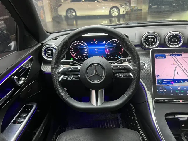 Mercedes-Benz C-Class — Фото автомобиля 12