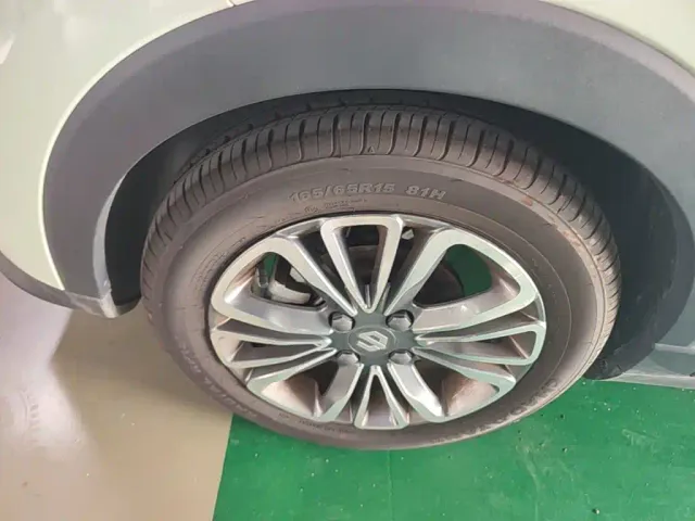 Leapmotor T03 — Фото автомобиля 22