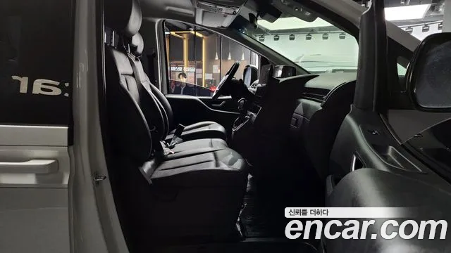 Hyundai Staria Staria Tourer 9 мест — Фото автомобиля 11