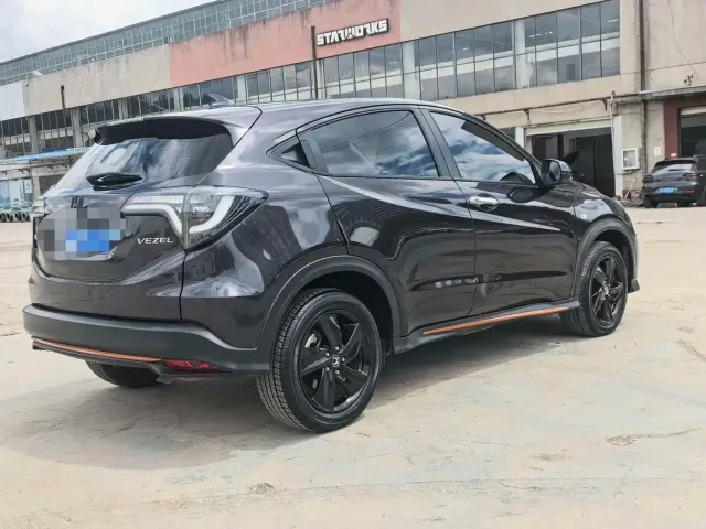 Honda Vezel — Фото автомобиля 9