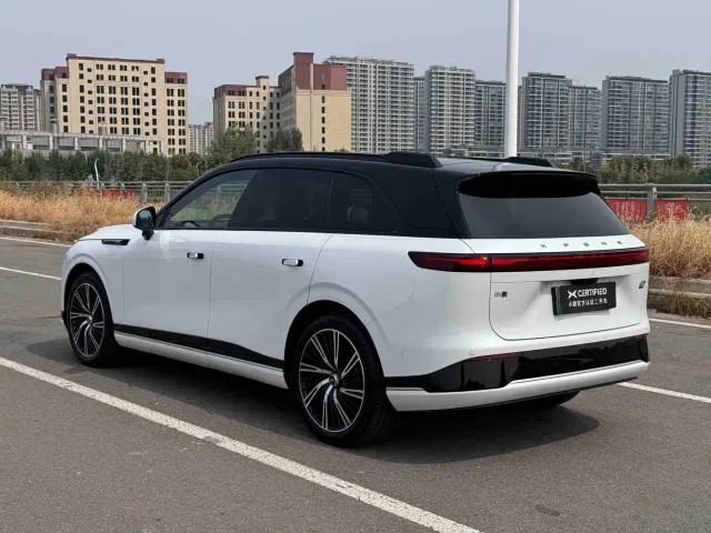 Xpeng G9 — Фото автомобиля 6