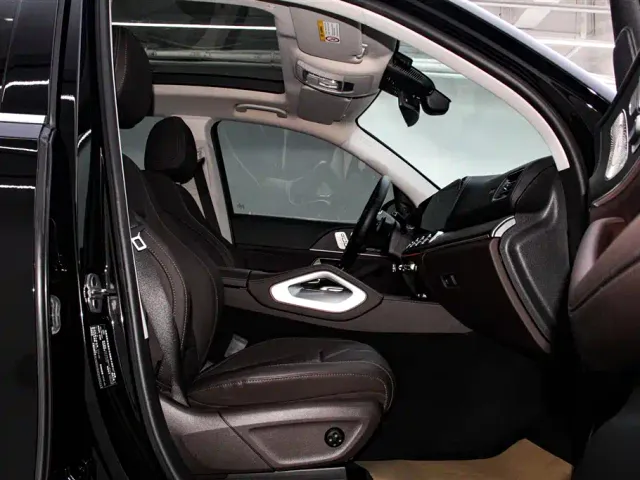 Mercedes-Benz GLE-Class — Фото автомобиля 22