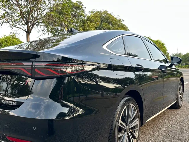 Chery Arrizo 8 PRO — Фото автомобиля 8