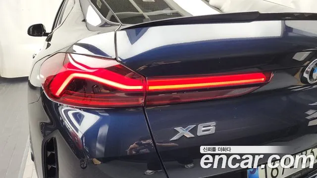 BMW X6 xDrive40i M Sport — Фото автомобиля 22