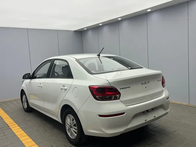 Kia Huan Chi — Фото автомобиля 7