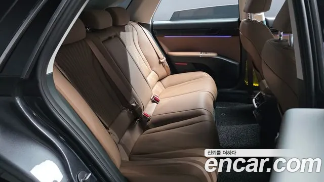Hyundai Grandeur Grandeur (GN7) — Фото автомобиля 11