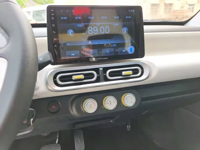 Wuling Hongguang Mini EV — Фото автомобиля 12