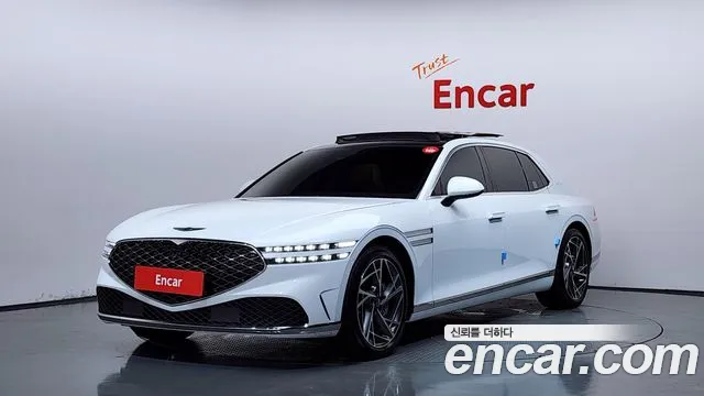 Фотография автомобиля — Genesis G90 RS4