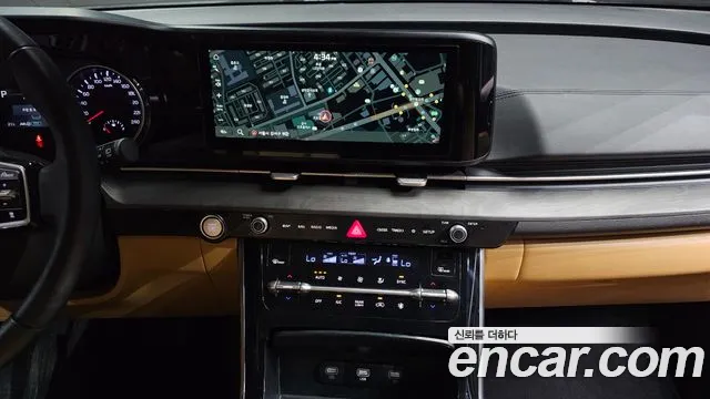 Kia Carnival — Фото автомобиля 14