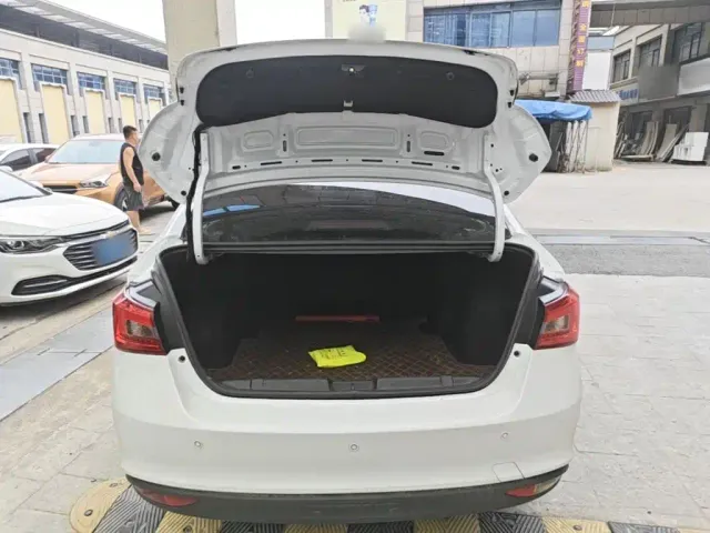 Chery Arrizo 5 — Фото автомобиля 18