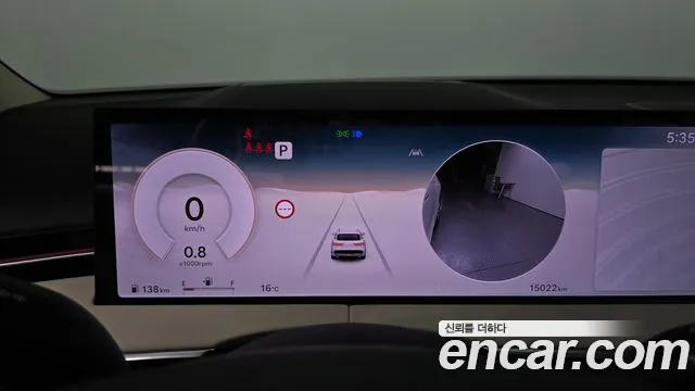 Genesis GV70 2.5T Бензин 2WD — Фото автомобиля 8